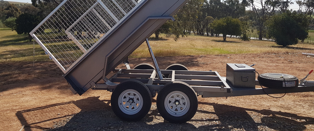 Tip Trailer - hire from Mid North Scissor Lifts Clare Valley
